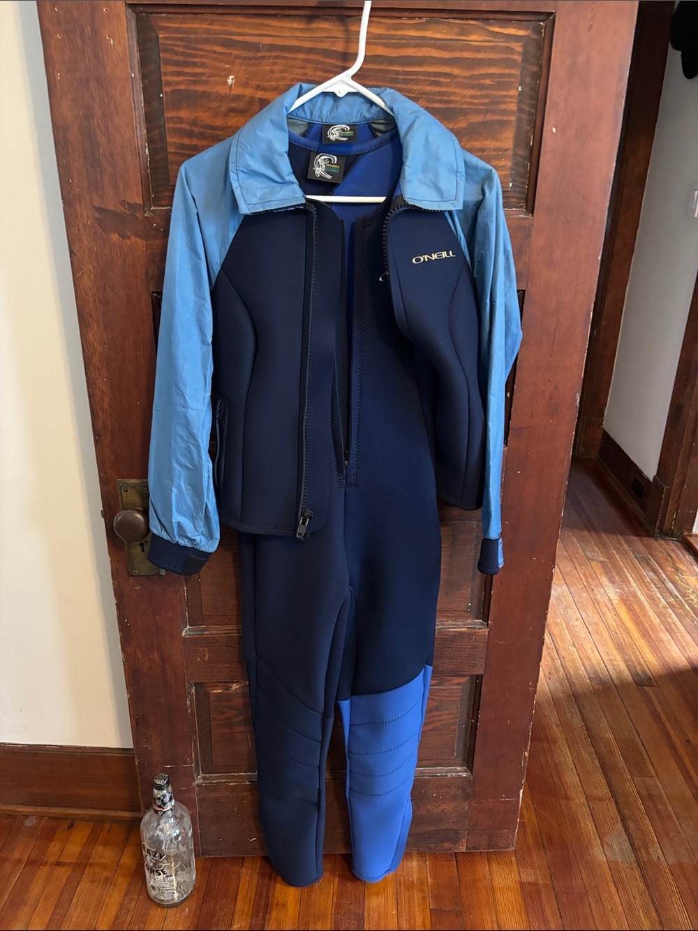 O'Neill Navy & Light Blue Neoprene Wet Suit with Jacket -Size 8